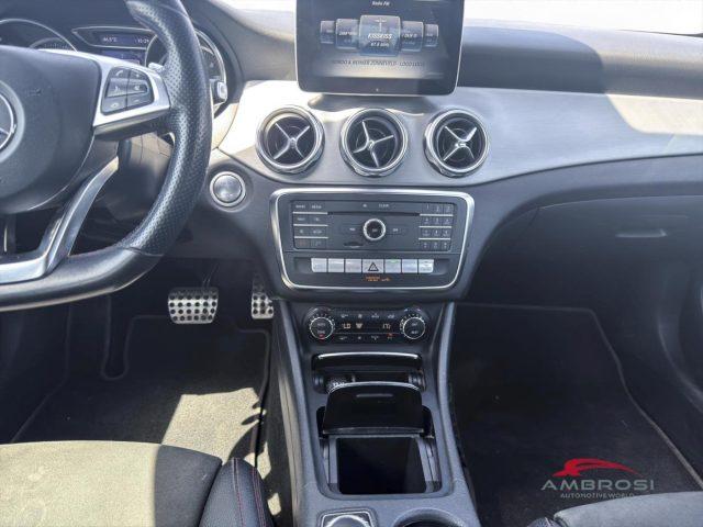 MERCEDES-BENZ GLA 200 CDI 200 d Automatic 4Matic Premium - PER OPERATOR
