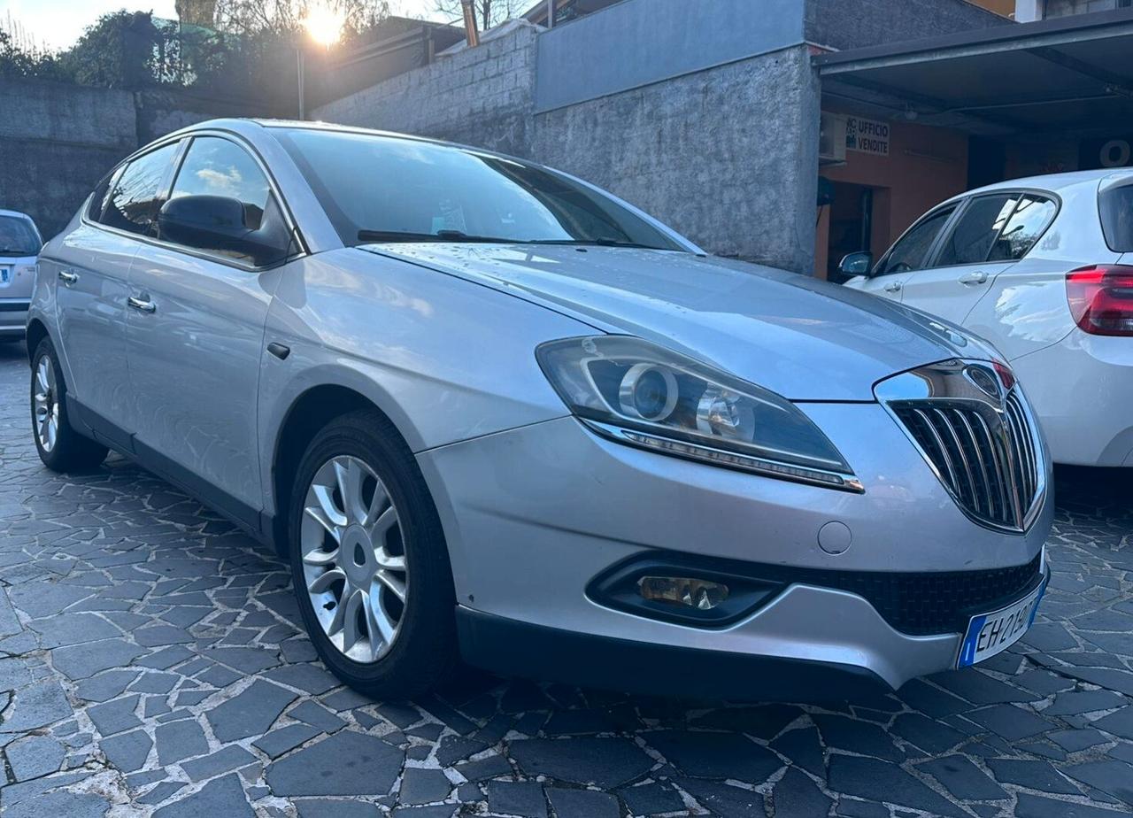 Lancia Delta 1.6 MJT DPF Gold