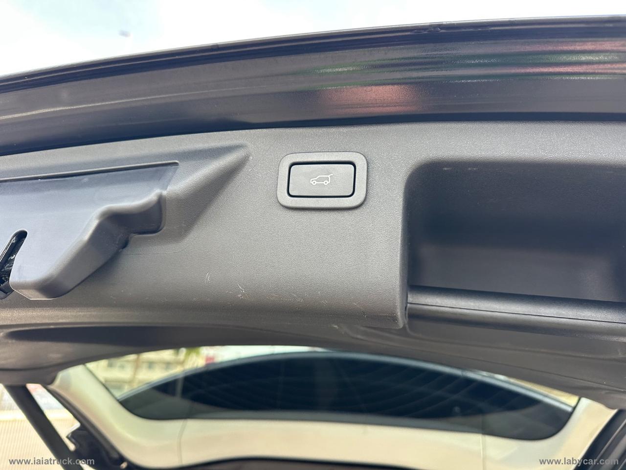 LAND ROVER Discovery Sport 2.0 TD4 150 Business Ed.