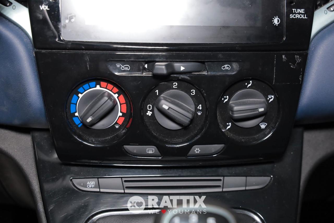 Lancia Ypsilon 1.0 Firefly Hybrid 70CV Platino