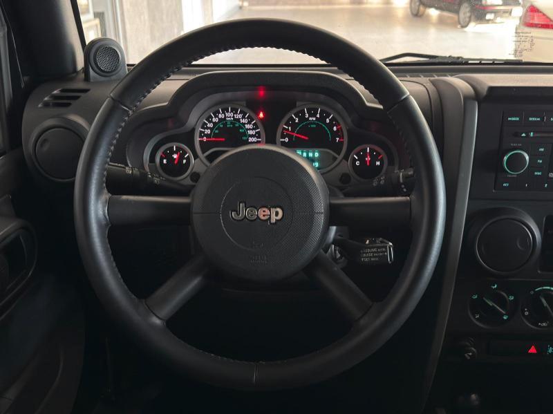 Jeep Wrangler Unlimited 3.8L Sahara auto