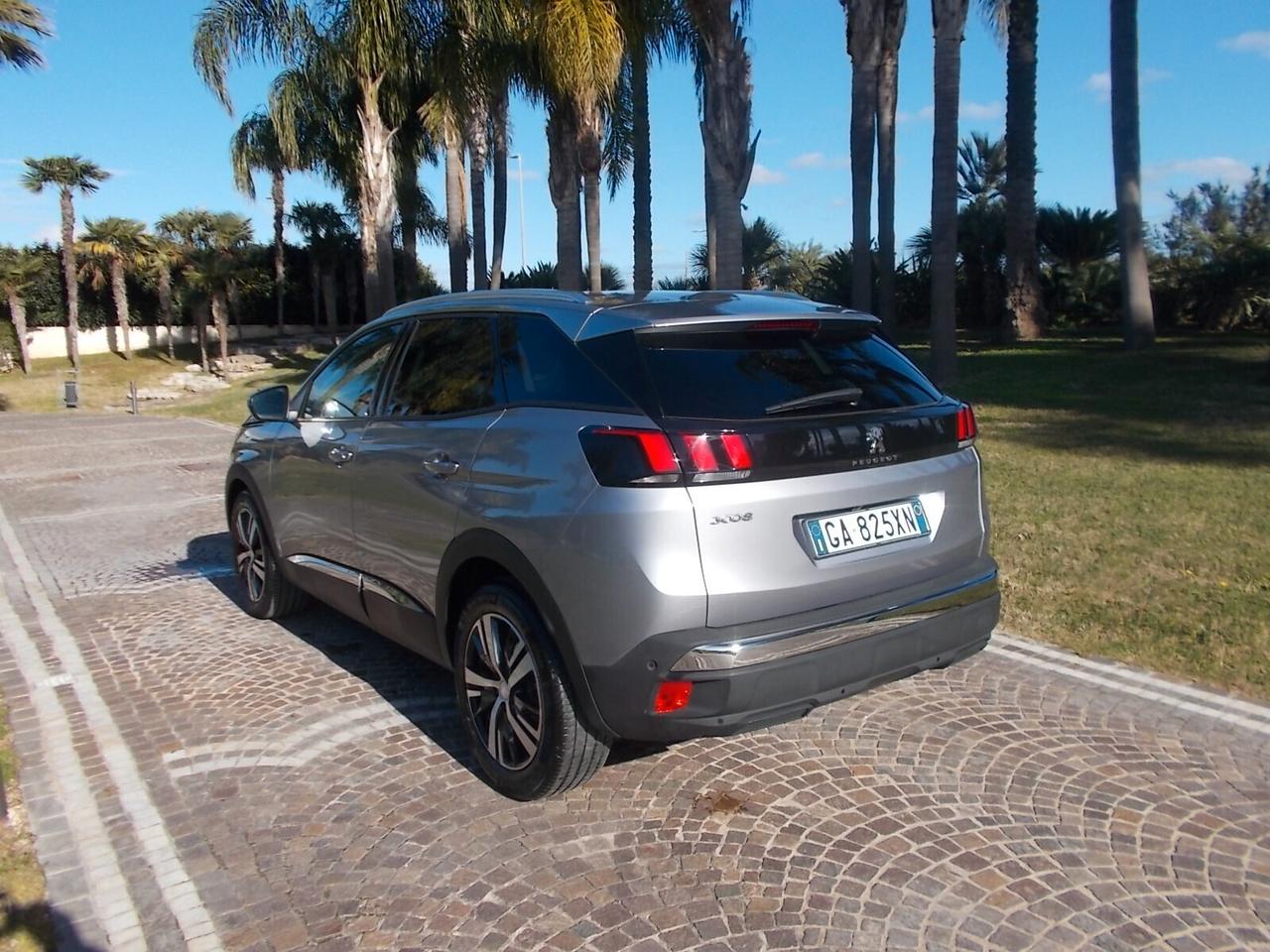 Peugeot 3008 1.5 *FULL OPT.-47.000 KM* da VETRINA