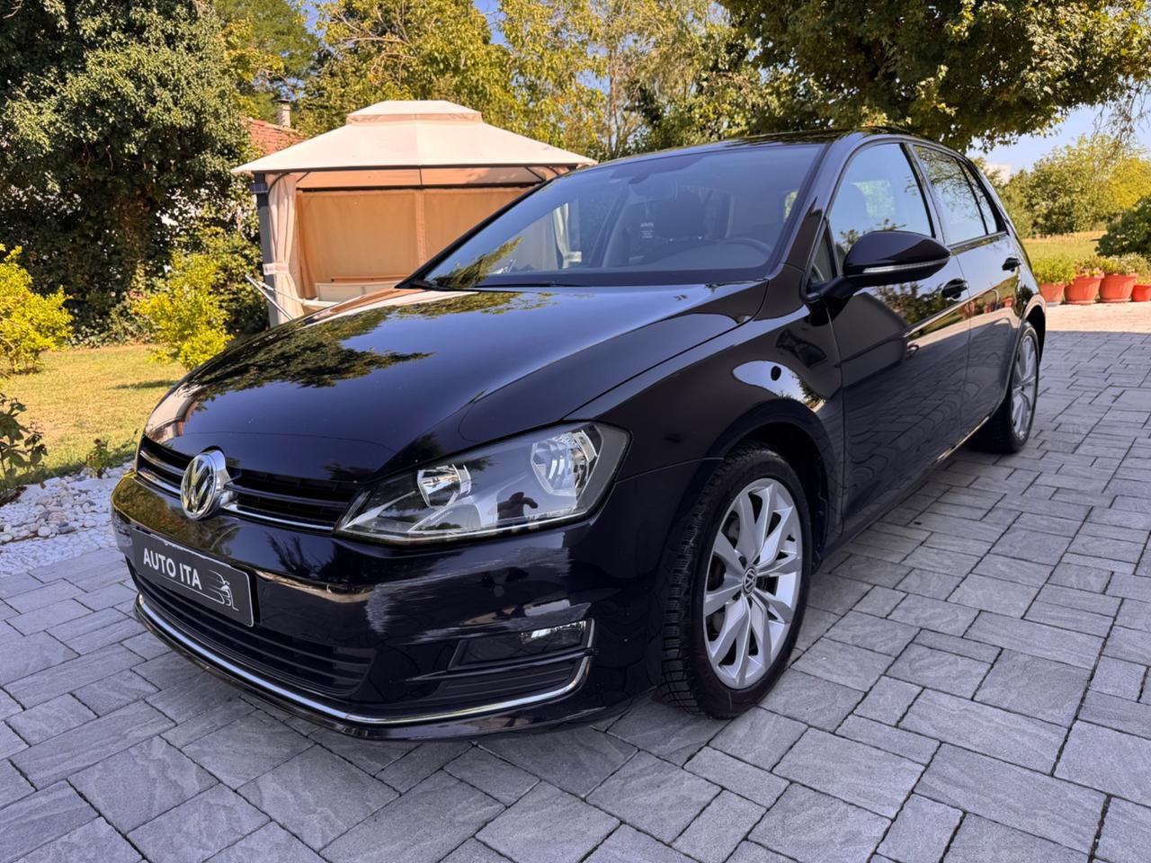Volkswagen Golf 1.6 TDI 5p. Highline BlueMotion Technology OK NEOPATENTATI