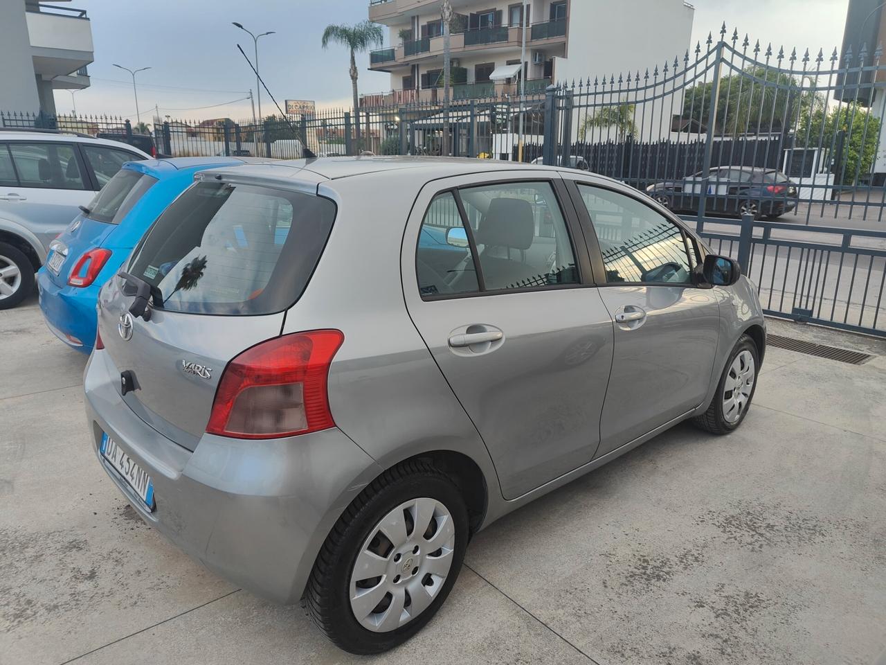 TOYOTA YARIS- PRoV TOSCANA -ECCELLENTI CONDIZIONI