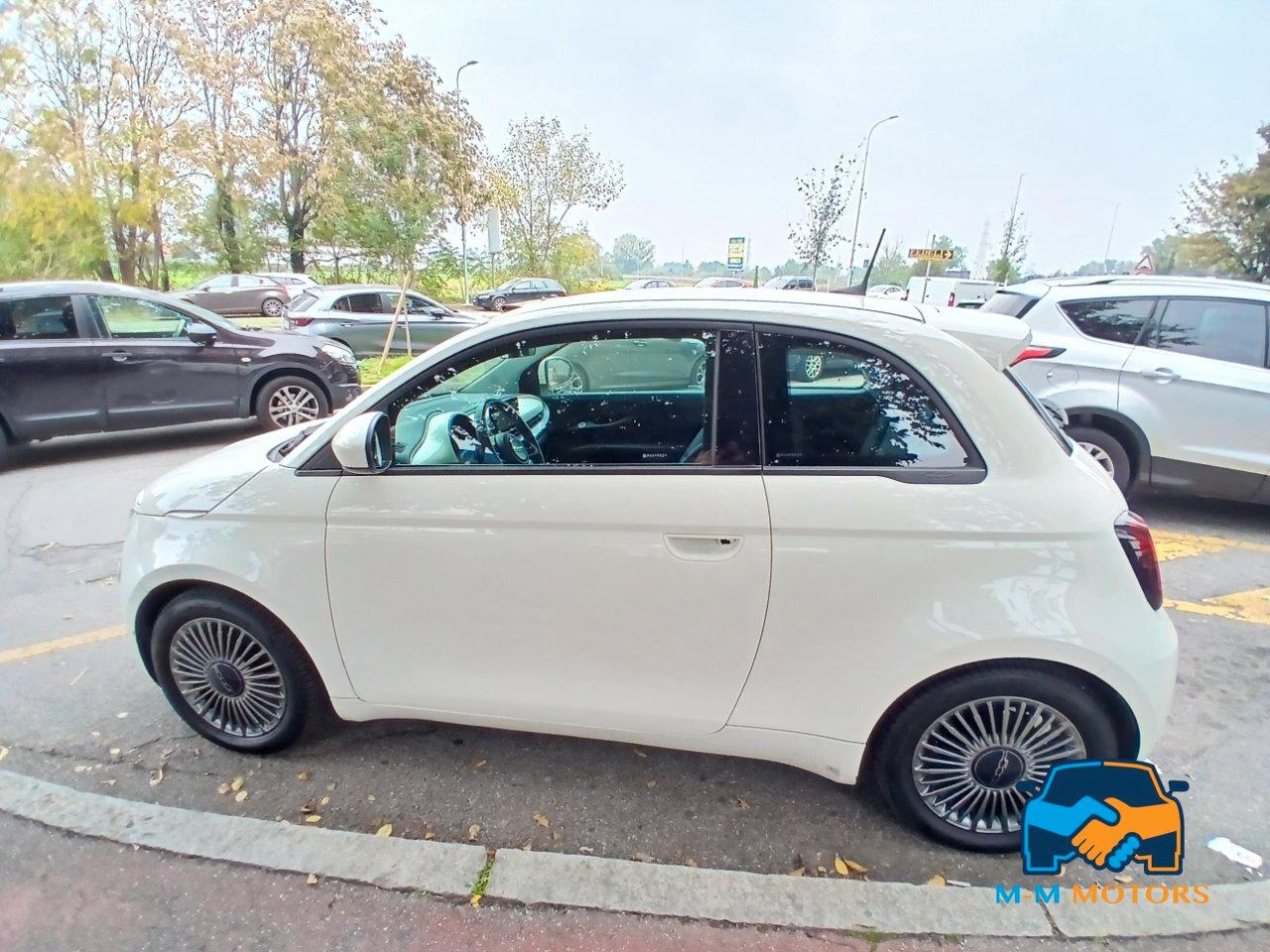 Fiat 500e 42 kWh La Prima