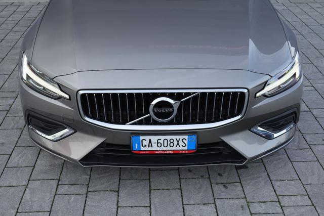 VOLVO V60 Cross Country D3 AWD Geartronic Inscription