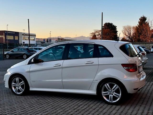 Mercedes-benz B 180 B 200 CDI BlueEFFICIENCY Premium