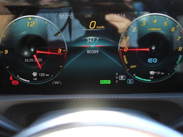 MERCEDES-BENZ A 250 e hybrid EQ Sport