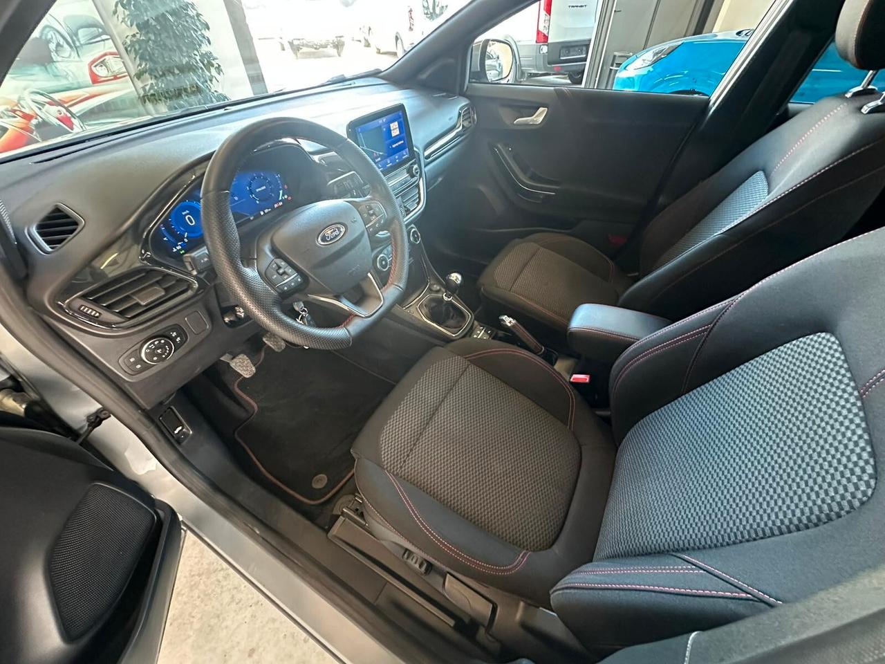 Ford Puma Hybrid ST-Line