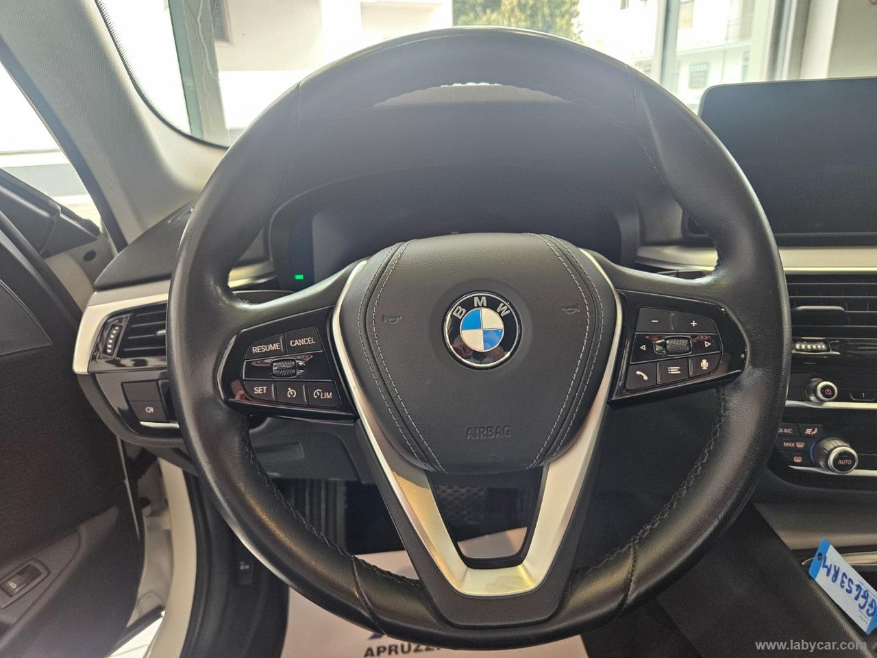 BMW 520d 48V Touring Business