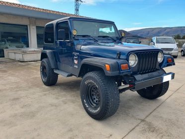 Jeep Wrangler 4.0 cat Sport -GPL