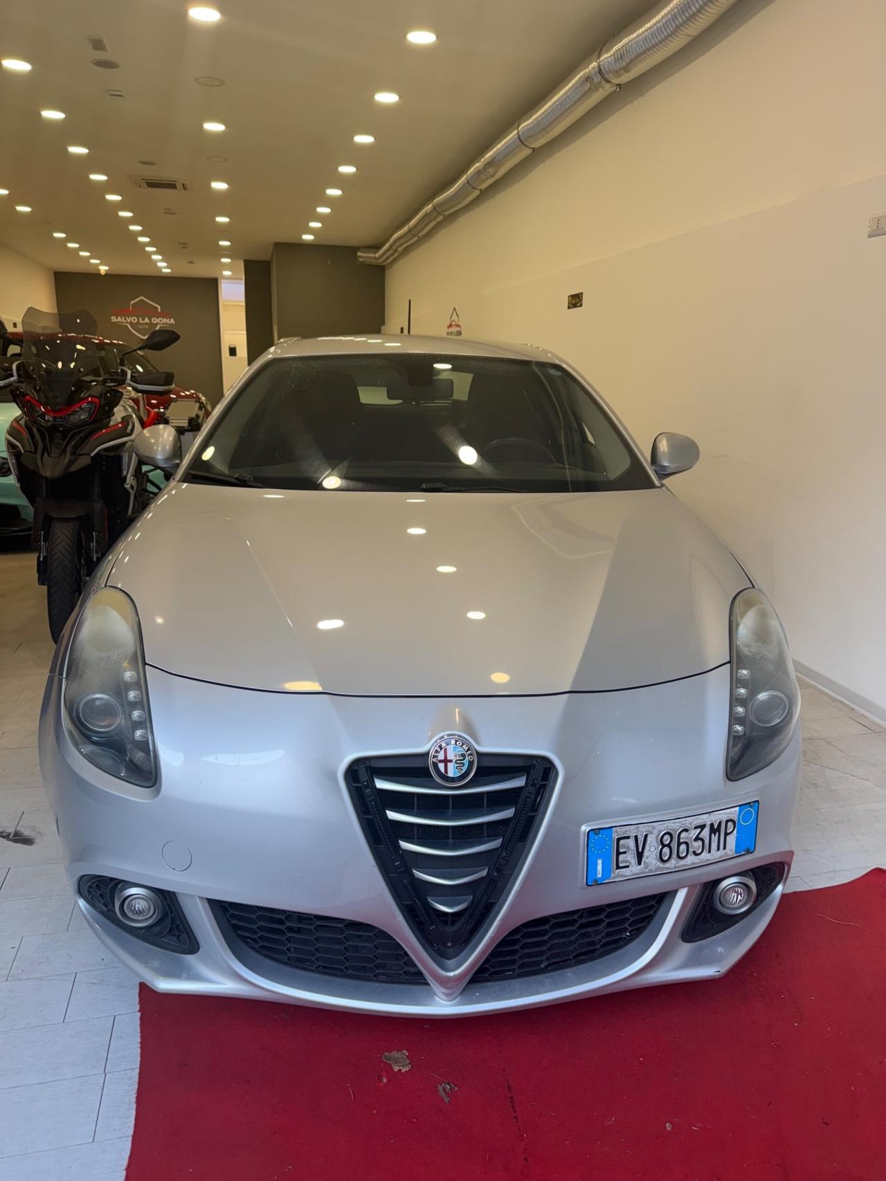 Alfa Romeo Giulietta 1.6 JTDm-2 105 CV Exclusive
