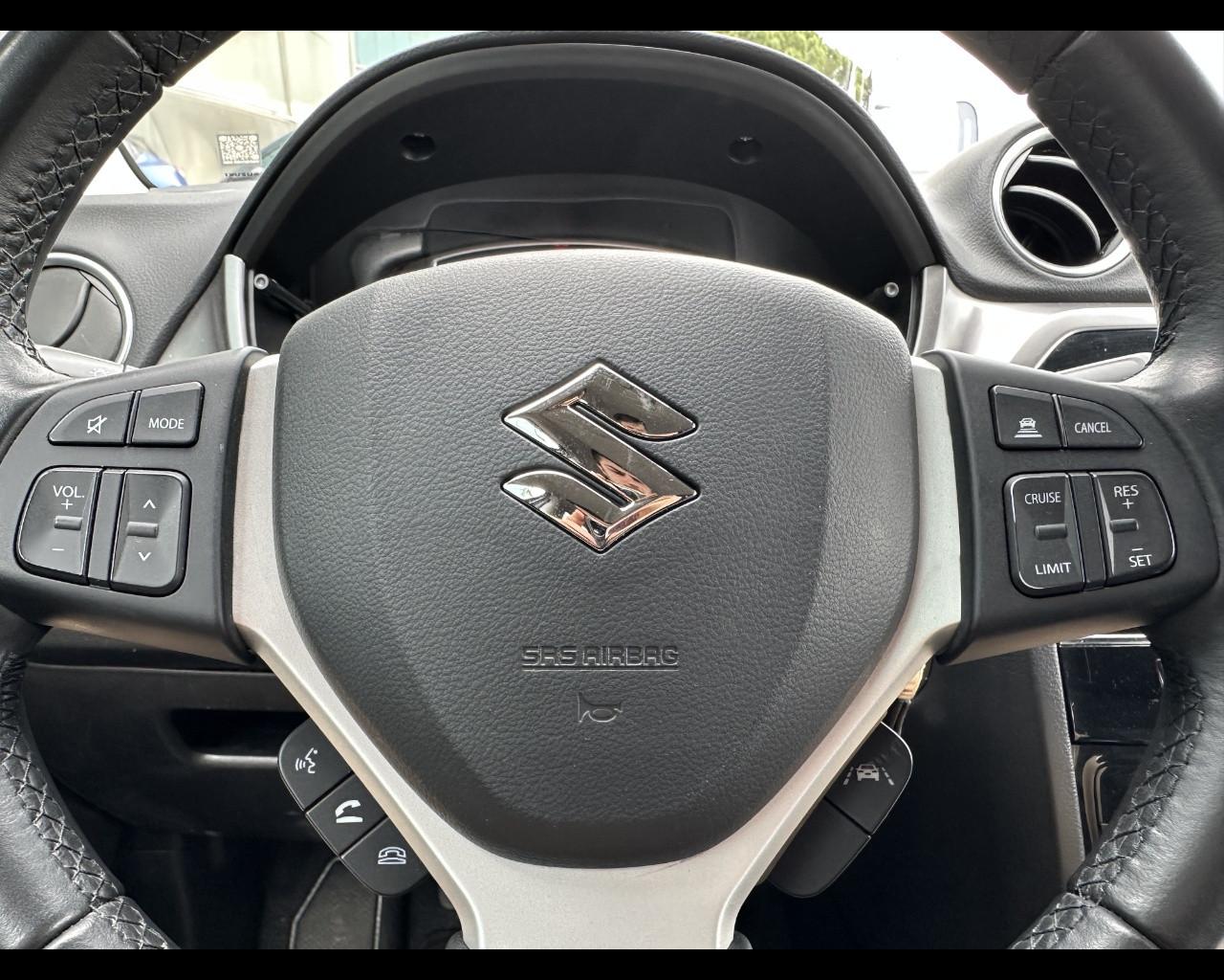 SUZUKI Vitara (2015) - Vitara 1.4 Hybrid Cool
