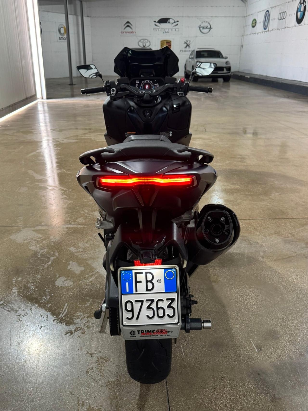 Yamaha TMAX 560 tech max