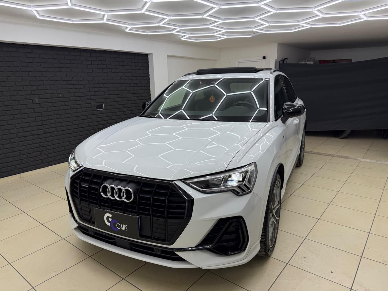 Audi Q3 40 TDI S LINE IPER FULL ITA UFF UNI PRO