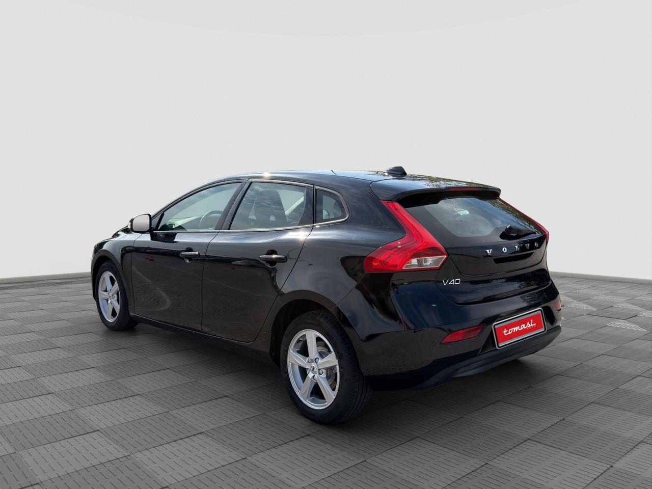 VOLVO V40 D2 Business