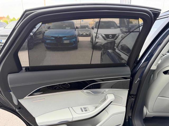 AUDI A8 50 TDI 3.0 quattro tiptronic