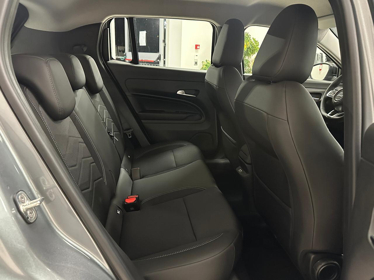 Jeep Avenger 1.2 Turbo 100 CV Altitude KM0 - 2025