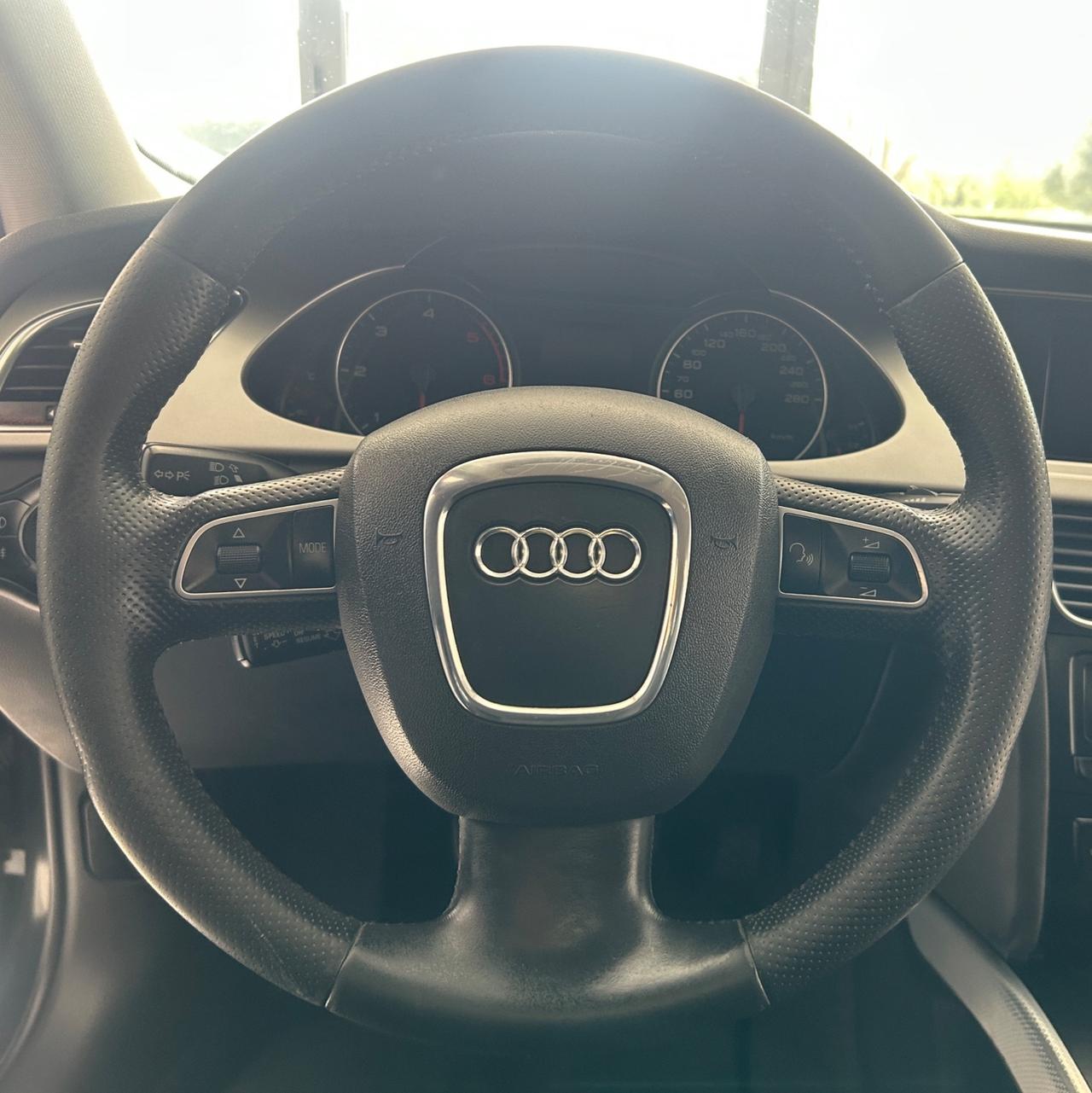 Audi A4 SW 2.0 TDI 88kw 2010 OK NEOPATENTATI