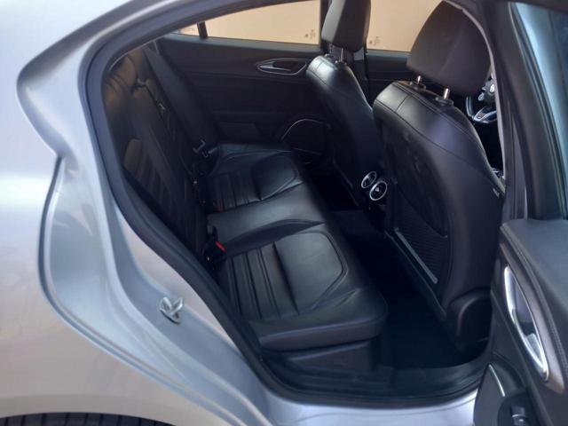 ALFA ROMEO Giulia 2.2 Turbodiesel 190 CV AT8 Ti - TAGLIANDATA
