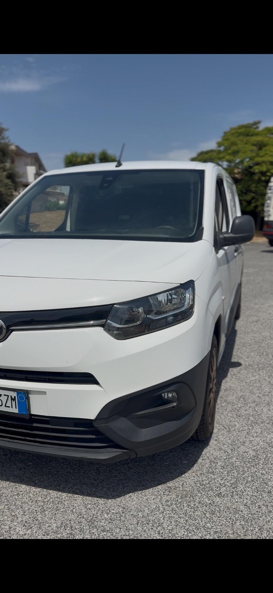 Toyota Proace City Verso 1.5D 100 CV S&S 3POSTI Short D Lounge