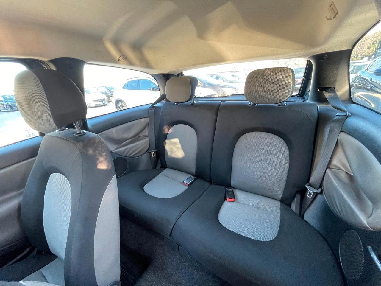 LANCIA YPSILON 1.2 B/MET - 2006