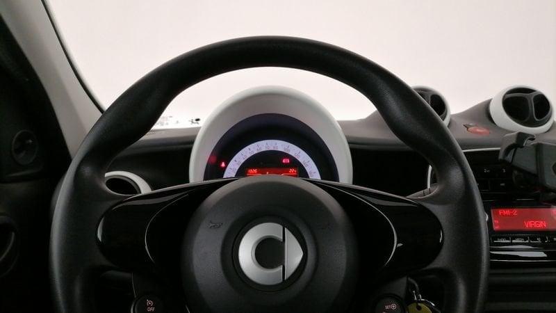 smart forfour 1.0 Youngster 71cv twinamic