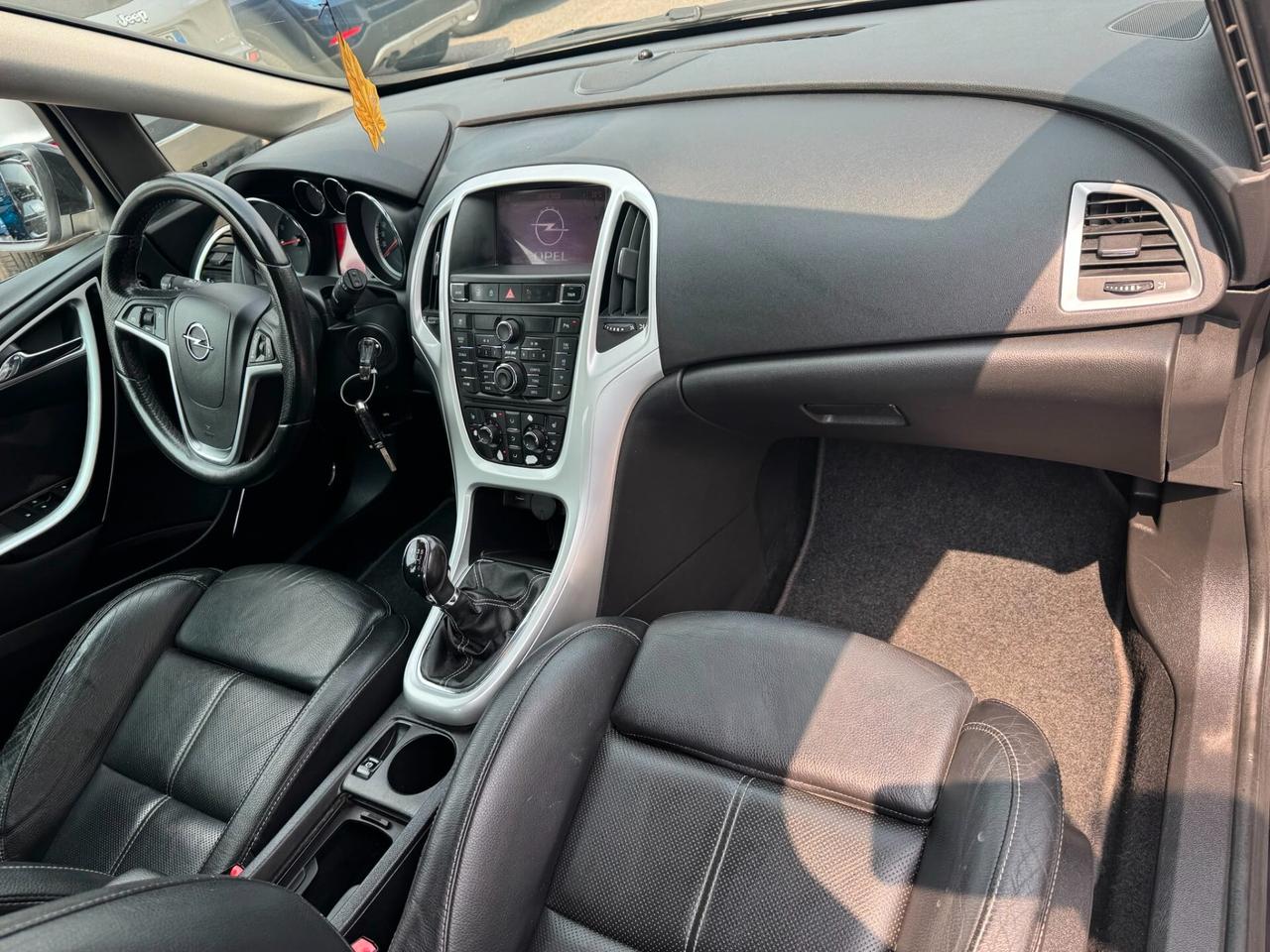 Opel Astra IV 2010 5p 1.6 turbo Cosmo S 180cv*pelle*navi*