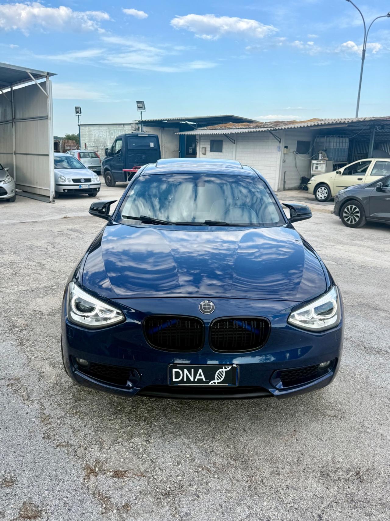 Bmw serie1 2.0 118D Tetto apribile fari Led bi-xenon