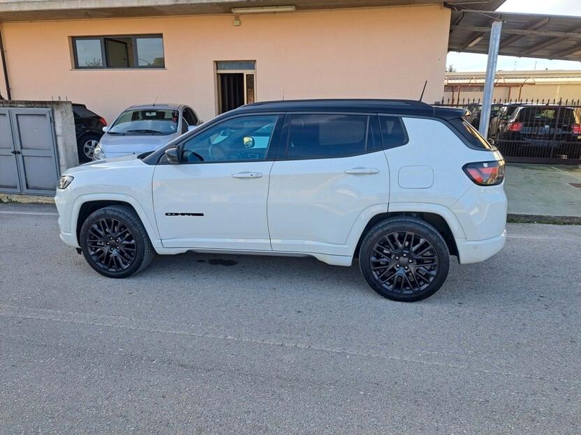 Jeep Compass 4xe Allestimento "S"