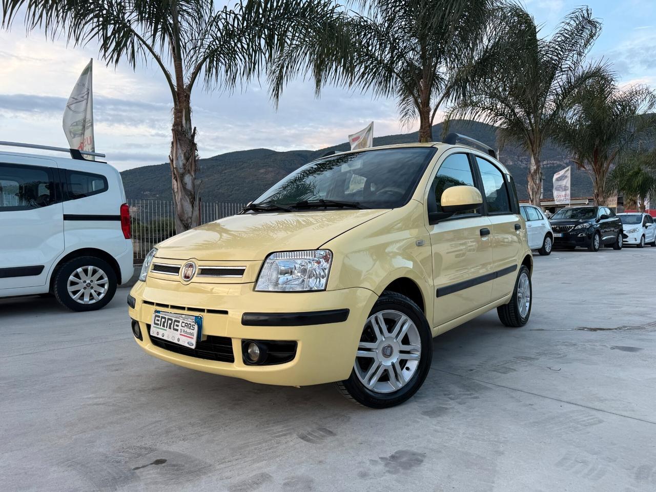 FIAT PANDA ANNO 2010 1.2 BENZINA AUTOMATICA