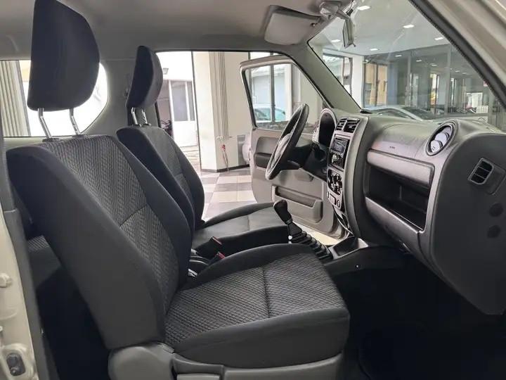 Suzuki Jimny 1.3 4WD Evolution Plus