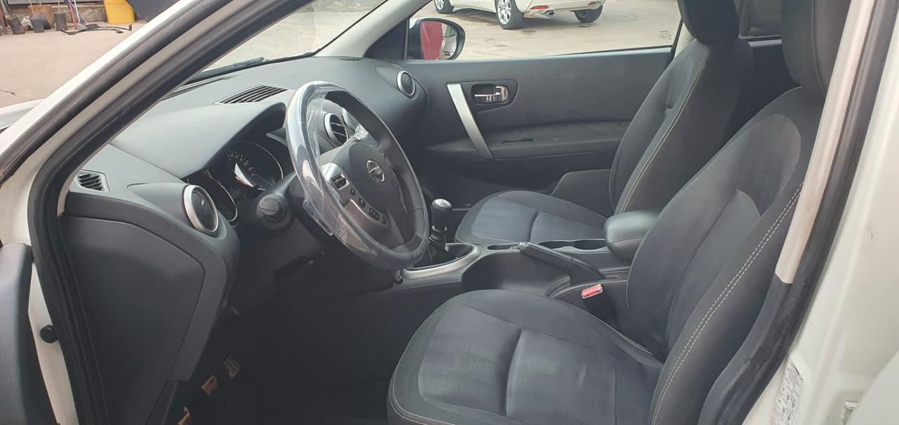 Nissan Qashqai 1.5 dCi DPF Tekna