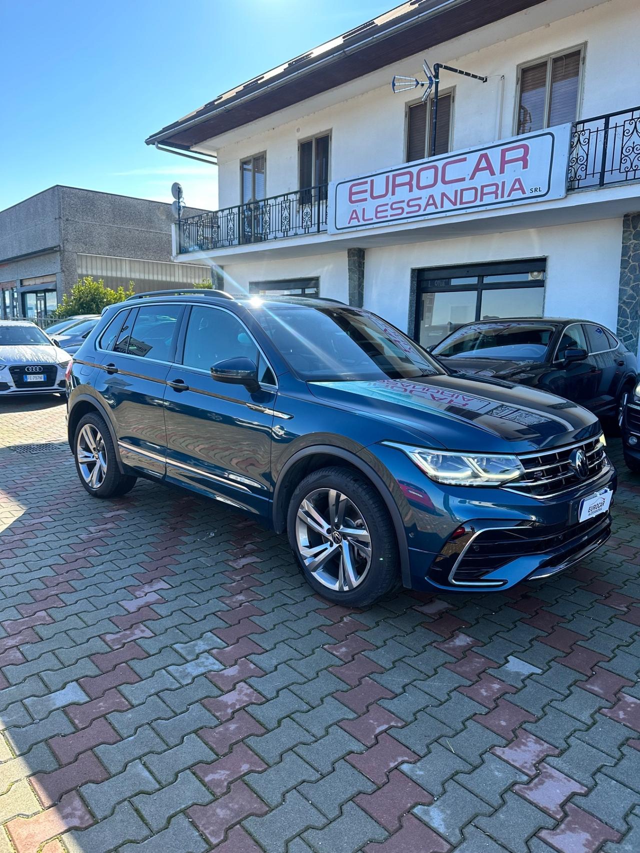 Volkswagen Tiguan 2.0 TDI 200 CV SCR DSG 4MOTION R-Line