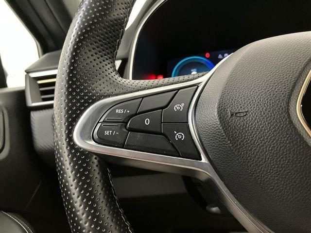RENAULT Clio 1.6 E-Tech full hybrid E-Tech Engineered 145cv aut