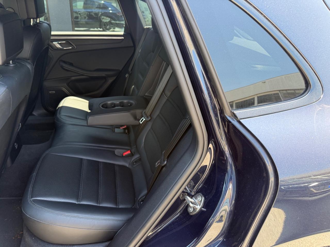 Porsche Macan 2.0 T
