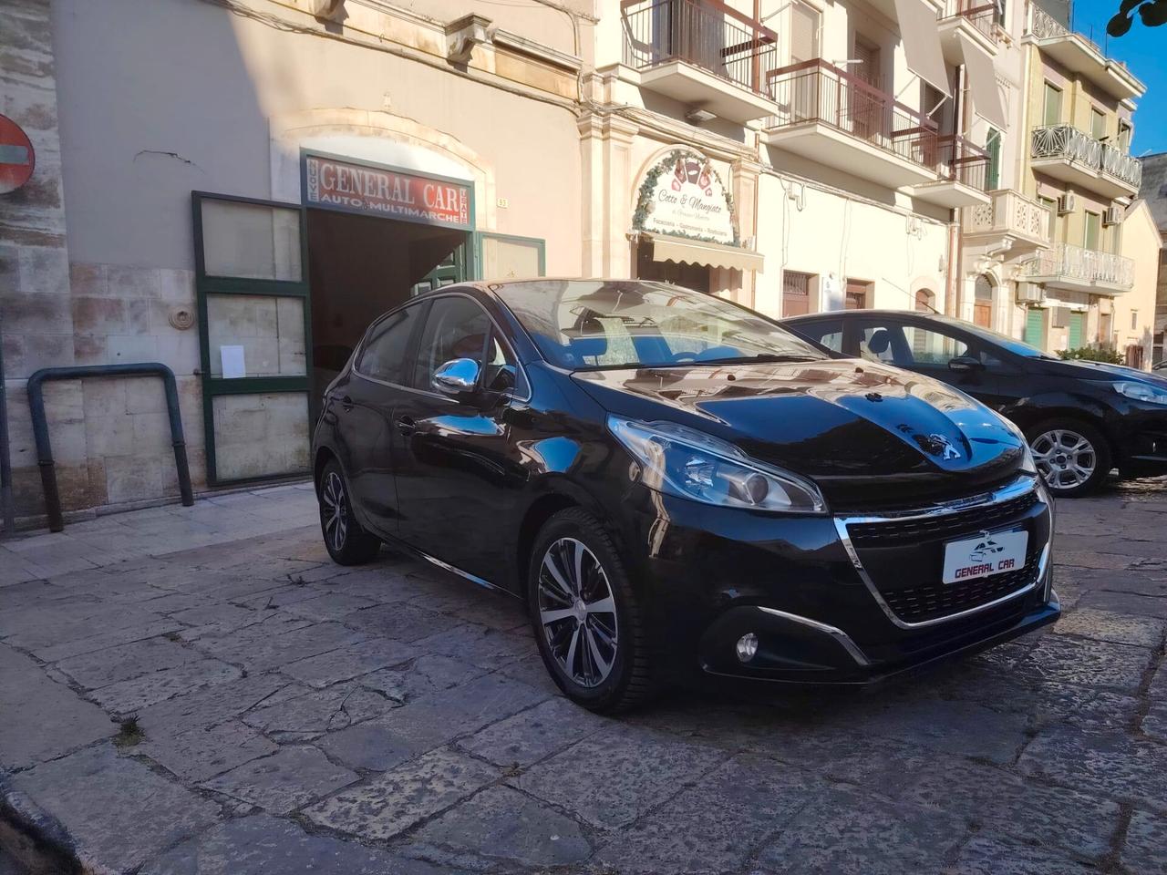Peugeot 208 BlueHDi 75 5 porte Allure