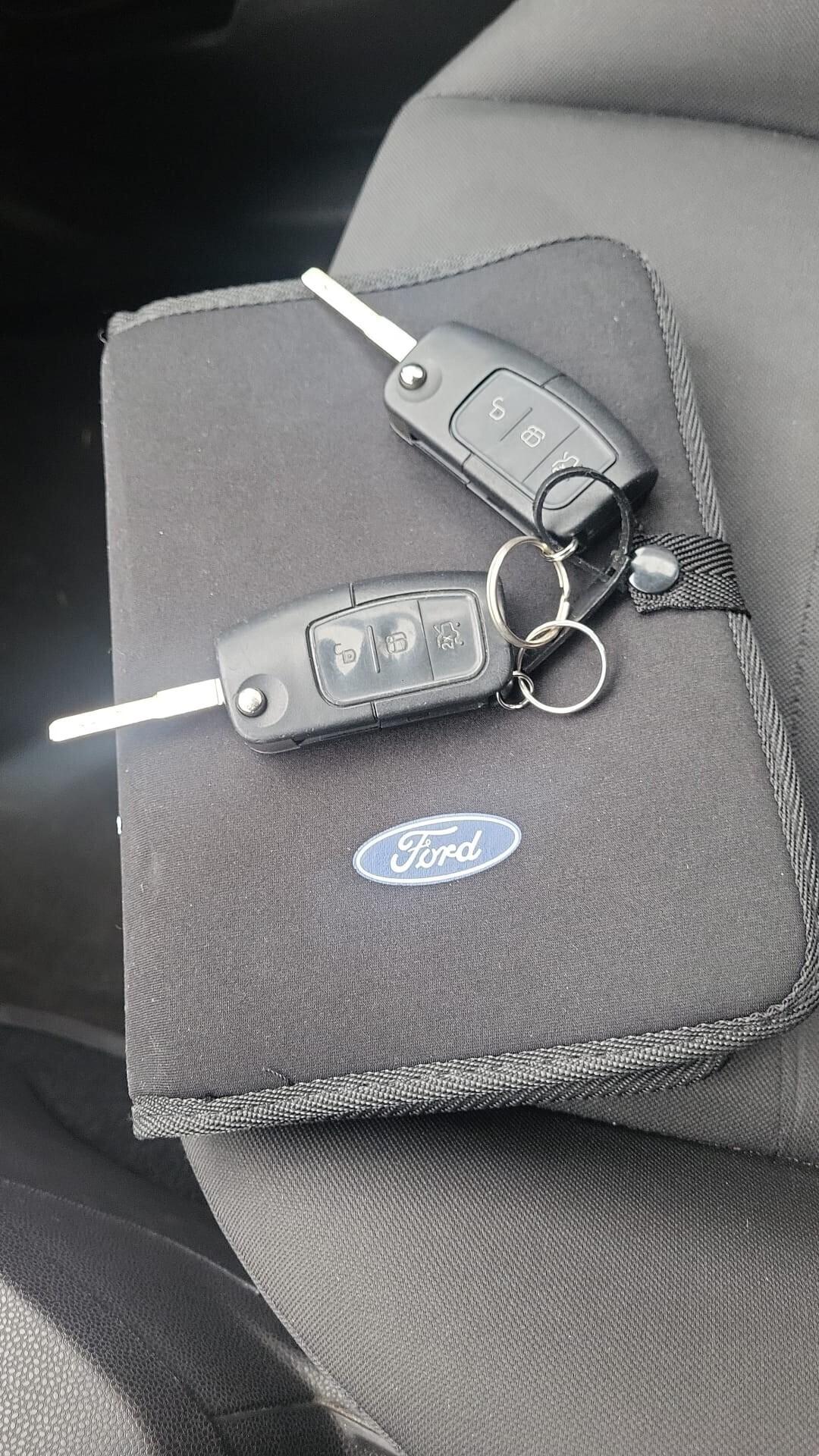 FORD Fiesta 1,2-CINTA DISTR NUOVA-EURO 6B-UNICA PR