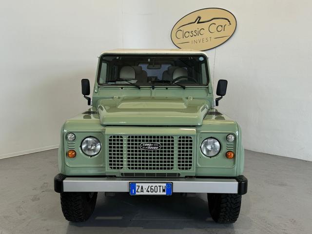 LAND ROVER Defender 90 2.4 TD4 Station Wagon SE livrea HERITAGE