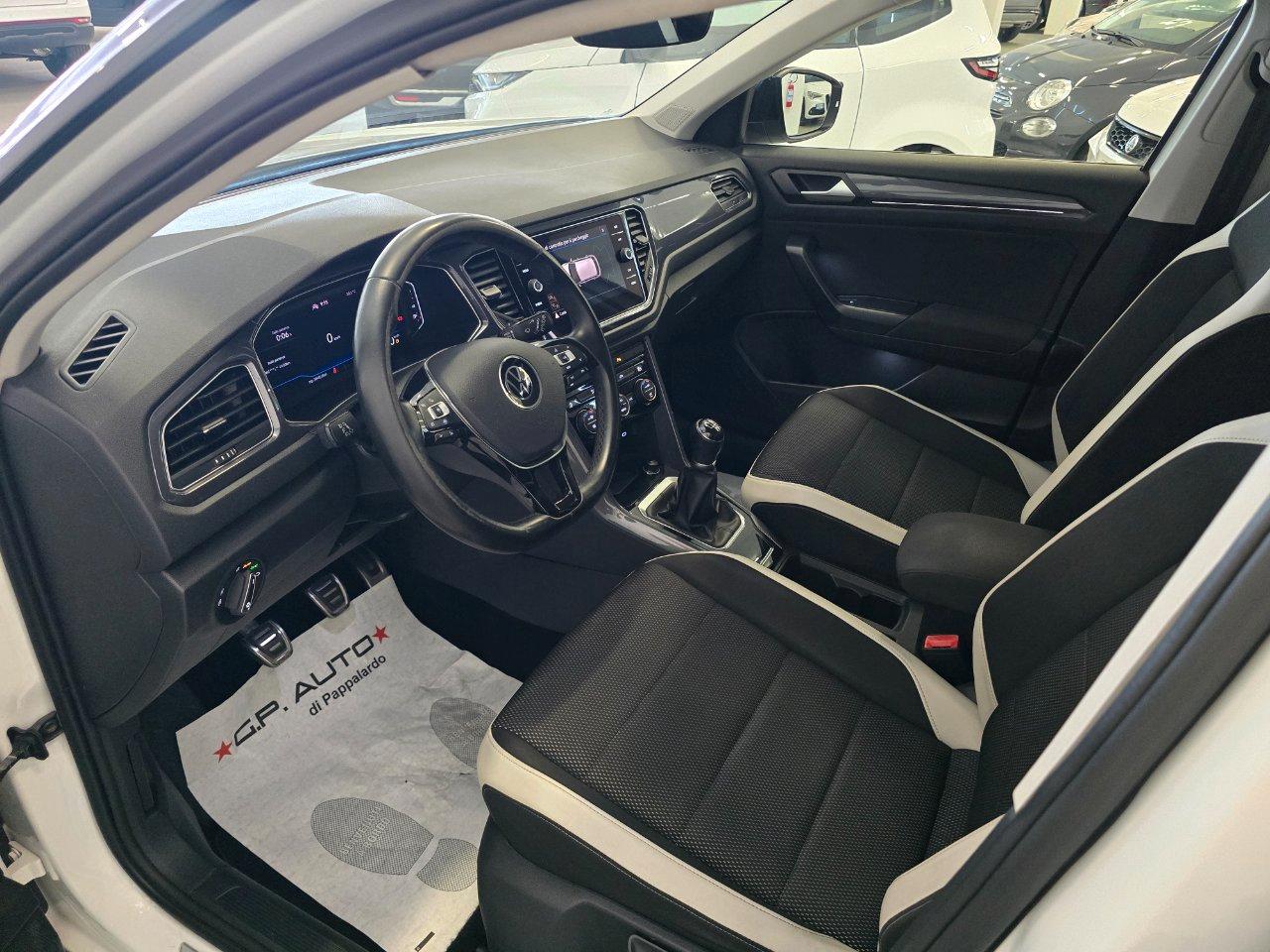Volkswagen T-Roc 2.0 tdi Advanced 115cv
