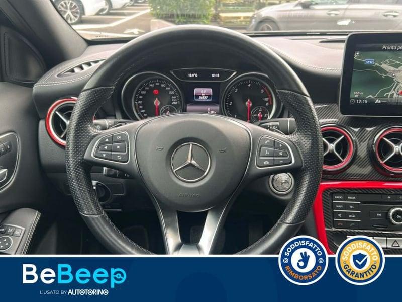 Mercedes-Benz GLA 200 D NIGHT EDITION 4MATIC AUTO