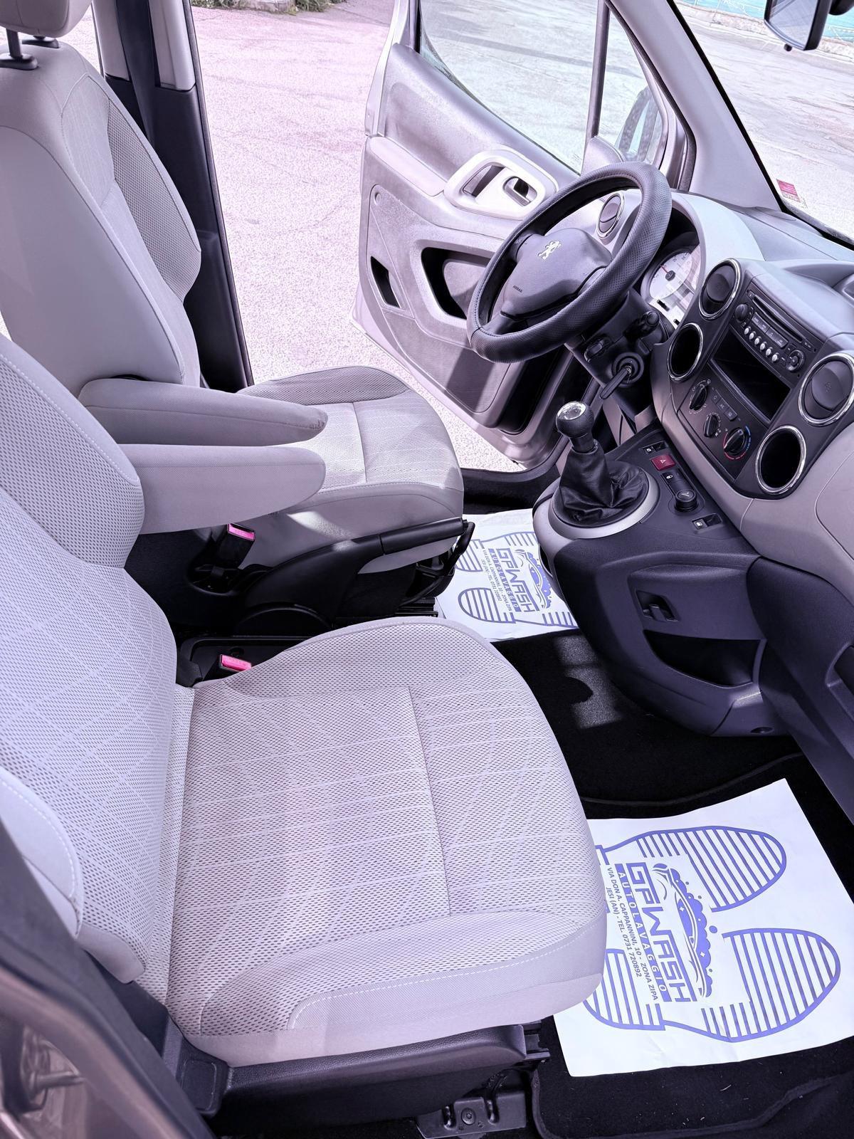 Peugeot Partner Tepee 1.6 98CV Access