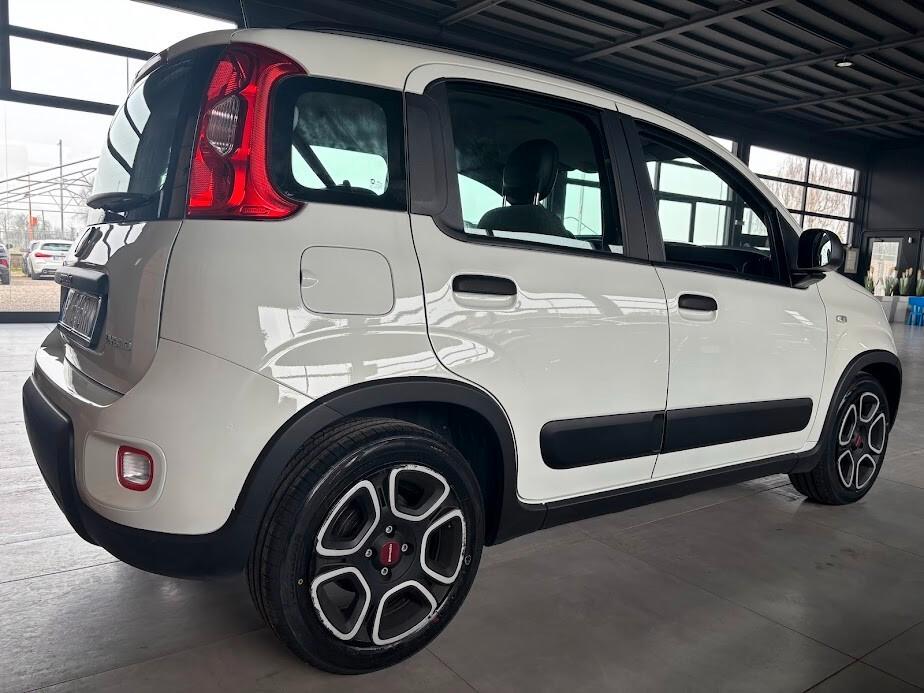 Fiat Panda 1.0 Hybrid 45.000KM APPLE CARPLAY