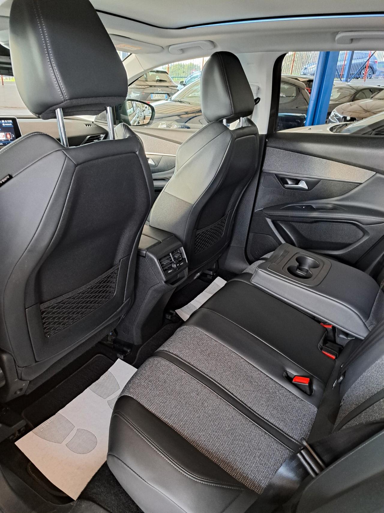 Peugeot 3008 1.2 PureTech Turbo 130VCV S&S Allure