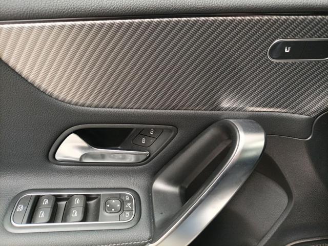 MERCEDES-BENZ A 180 d Automatic Advanced
