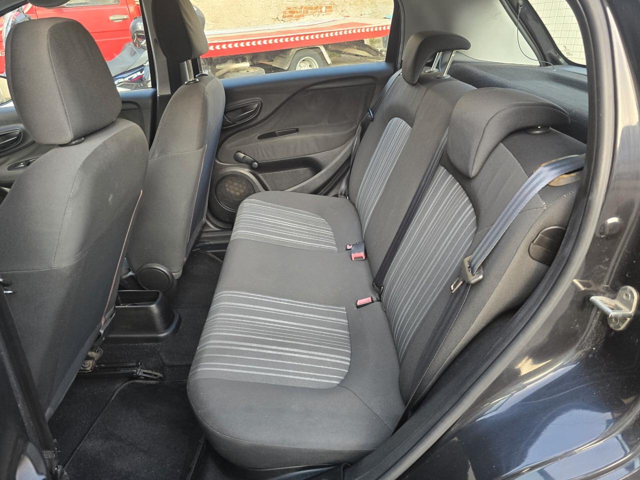 Fiat Punto 1.2 8V 5 porte dynamyc neopatentati