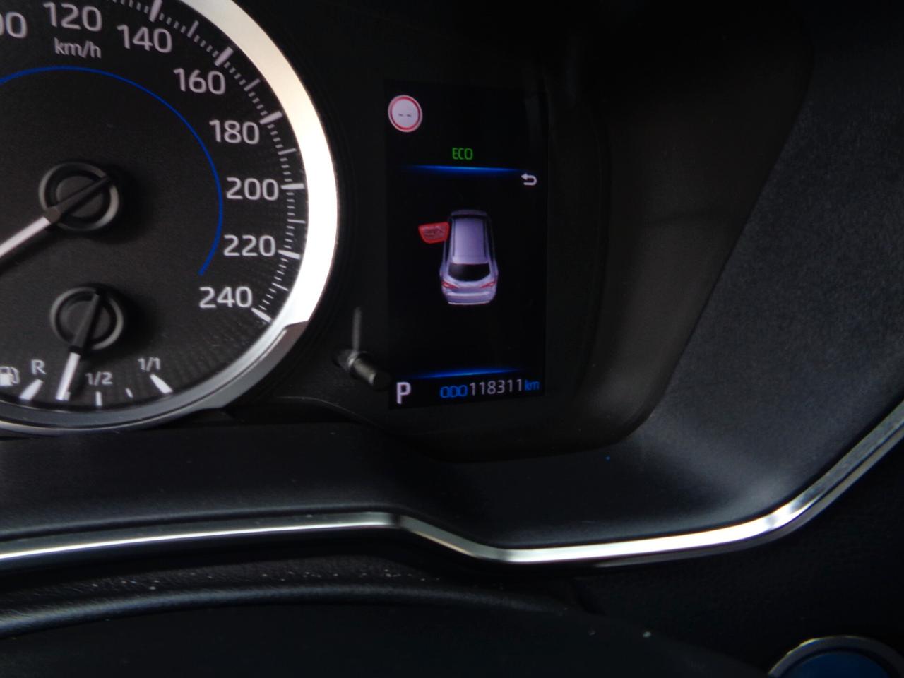 Toyota Corolla Touring Sports 2.0 Hybrid Business NESSUN VINCOLO DI FINANZIAMENTO