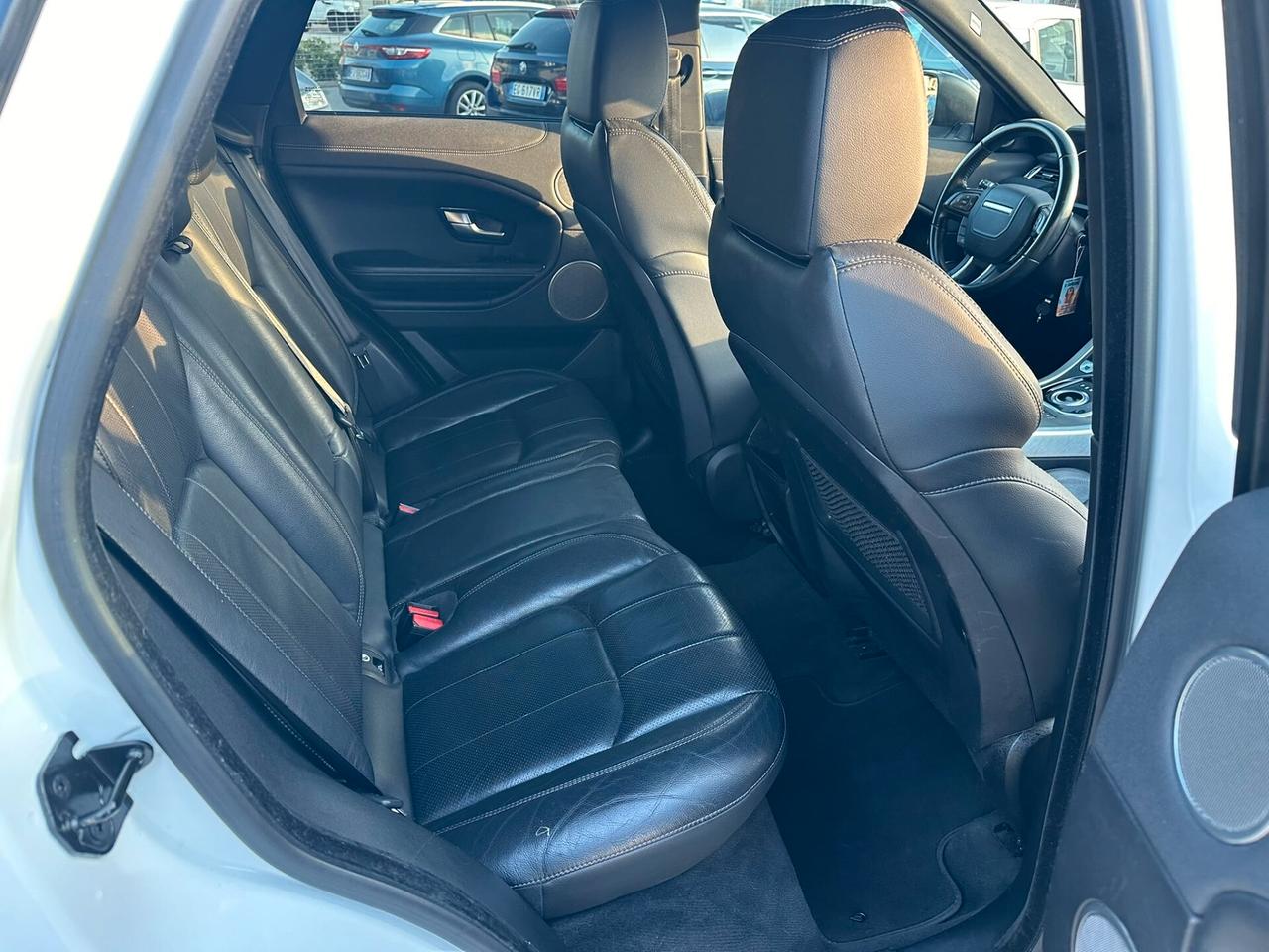 Land Rover Range Evoque 2.0 TD4 150 CV 5p. SE
