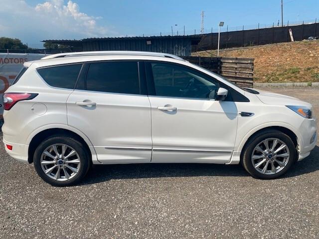 Ford Kuga 2.0 TDCI 150 CV S&S 4WD Powershift Vignale
