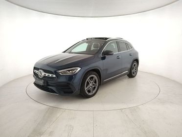 Mercedes-Benz GLA 200 d Premium auto